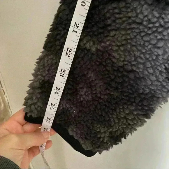 Edwin Teddy Camo Gray Fleece Sherpa Jacket - Size Medium - Picture 8 of 11